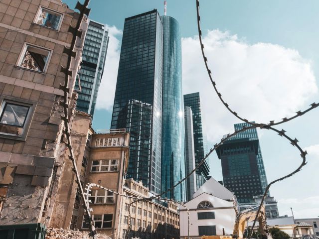 pexels-op23-12323357